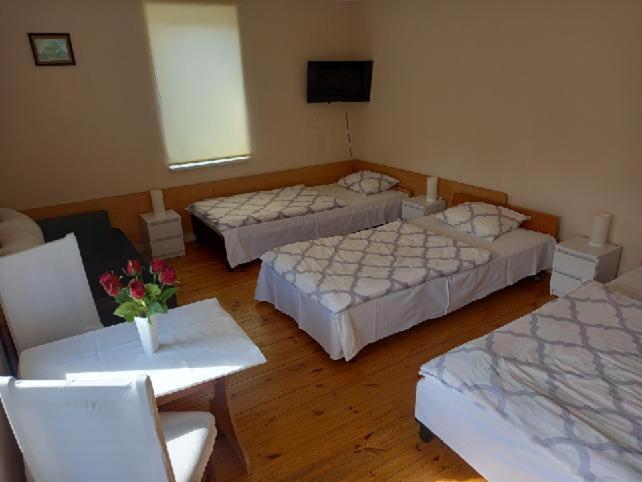 Rooms Noclegi Bytyn Exteriér fotografie